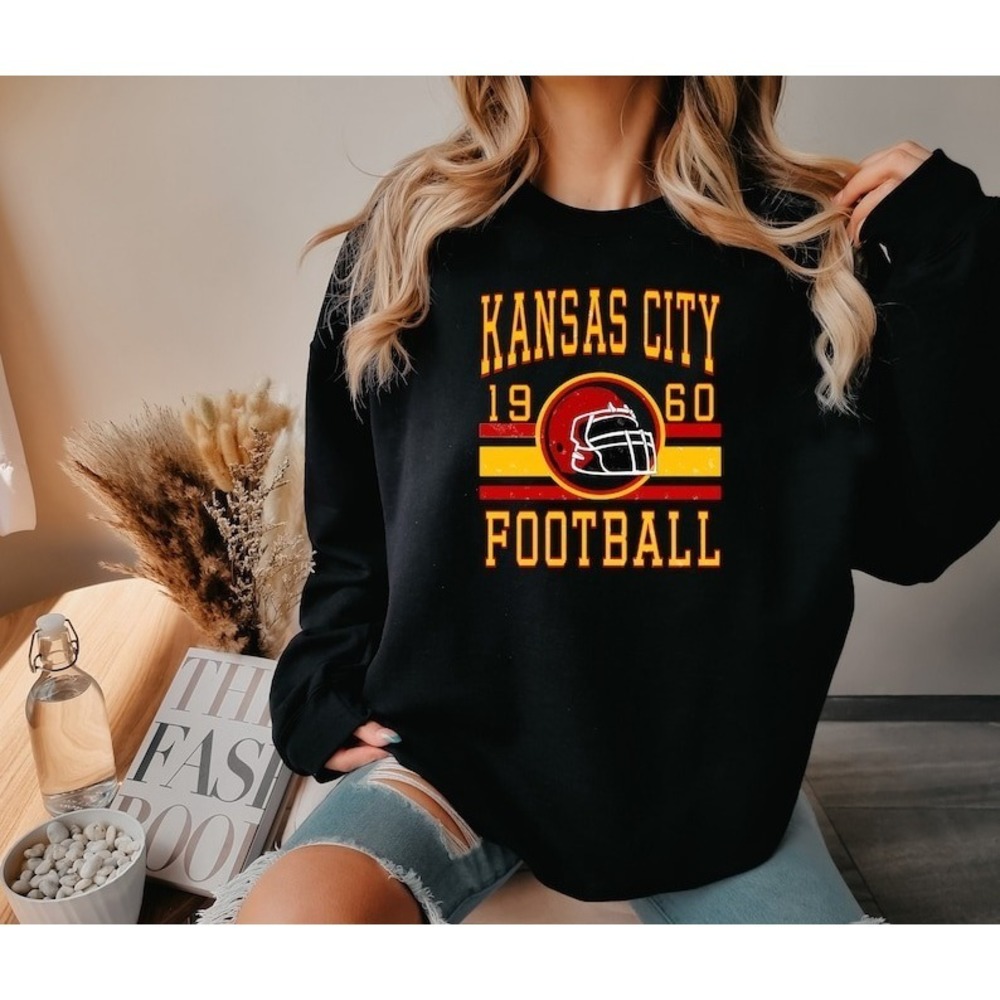 Vintage Kansas City Chiefs Red Sweatshirt, Kansas City Football Red Crew Neck